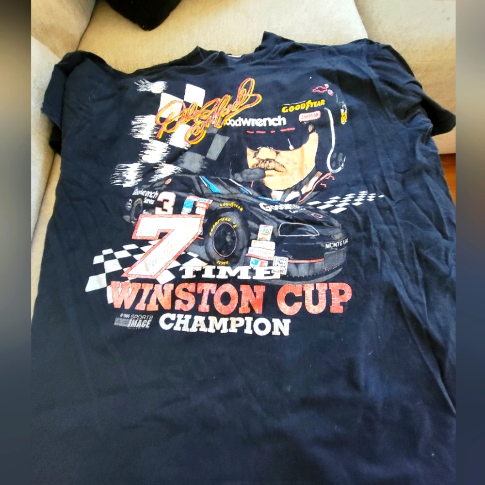 Mens Vintage Dale Earnhardt 7 time Winston cup champion black t-shirt XL